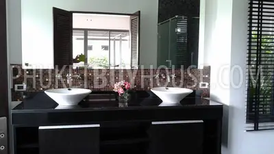 CHE4554: 3 Bedroom villa with private pool overlook to the Lake : Located in Cherng Thalay. Photo #11