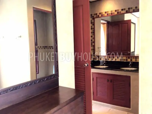 KAM4565: Sale 4 Bedroom Pool villa in Kamala. Фото #15