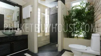 LAY4514: Garden Villa in Laguna area. Photo #2