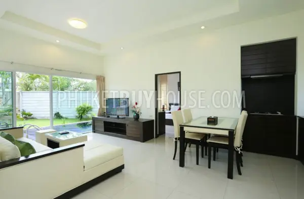 LAY4514: Garden Villa in Laguna area. Photo #6