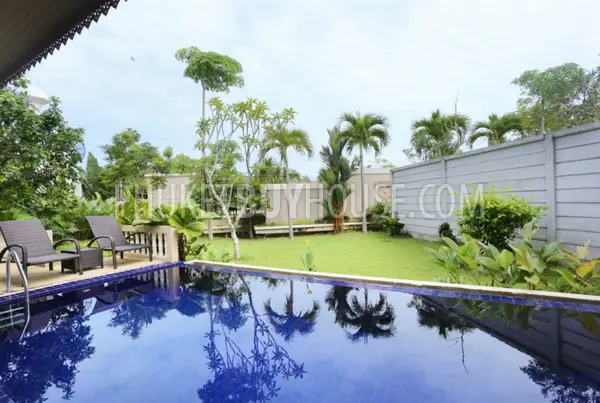 LAY4514: Garden Villa in Laguna area. Photo #9