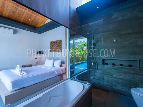 LAY4522: Tropical modern villa with 2 bedrooms in Layan. Photo #11