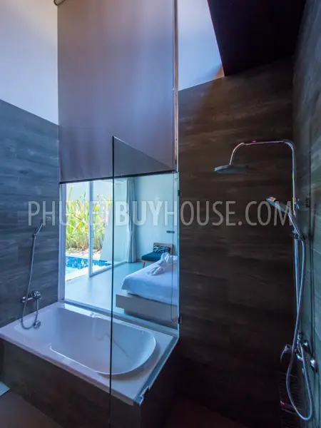 LAY4522: Tropical modern villa with 2 bedrooms in Layan. Photo #13