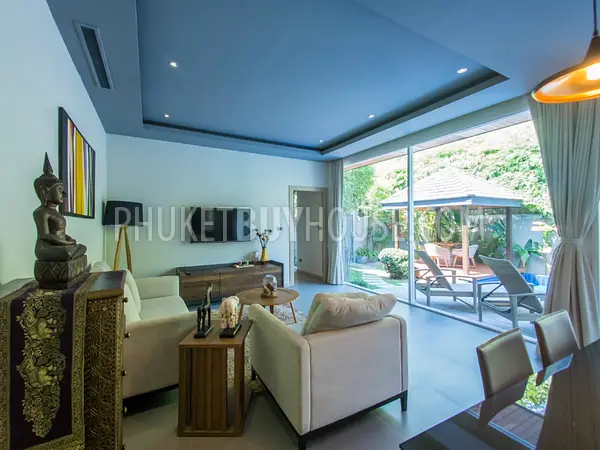 LAY4524: Tropical Modern Villa with 3 bedrooms in Layan. Photo #17