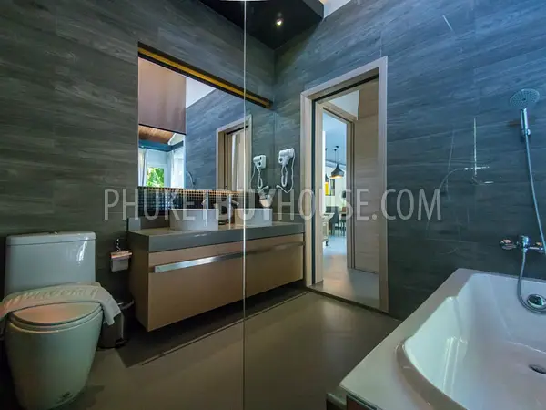 LAY4524: Tropical Modern Villa with 3 bedrooms in Layan. Photo #23