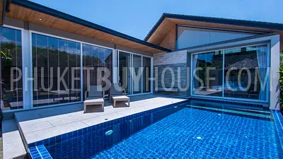 LAY4525: Tropical modern villa with 4 bedrooms on Phuket. Photo #7