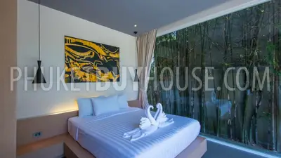 LAY4525: Tropical modern villa with 4 bedrooms on Phuket. Photo #23