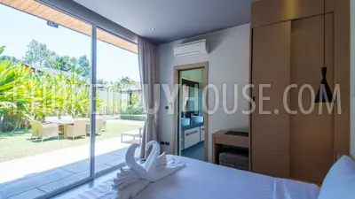 LAY4525: Tropical modern villa with 4 bedrooms on Phuket. Photo #25