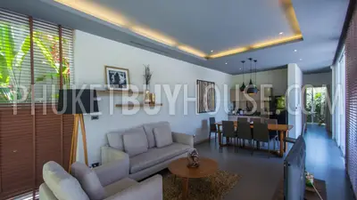 LAY4525: Tropical modern villa with 4 bedrooms on Phuket. Photo #30