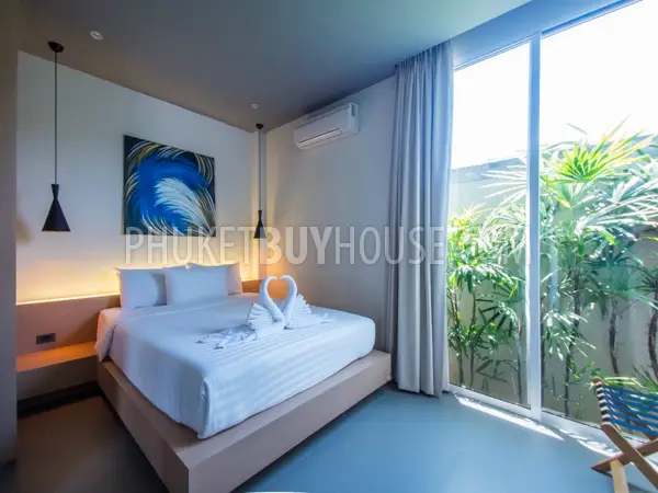 LAY4525: Tropical modern villa with 4 bedrooms on Phuket. Photo #46