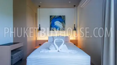 LAY4525: Tropical modern villa with 4 bedrooms on Phuket. Photo #47
