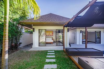 NAI4526: Spacious villa near Nai Harn on Phuket. Photo #2