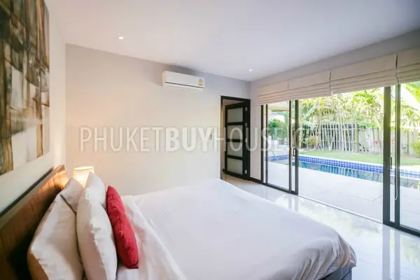 NAI4526: Spacious villa near Nai Harn on Phuket. Photo #11