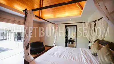 NAI4526: Spacious villa near Nai Harn on Phuket. Photo #26