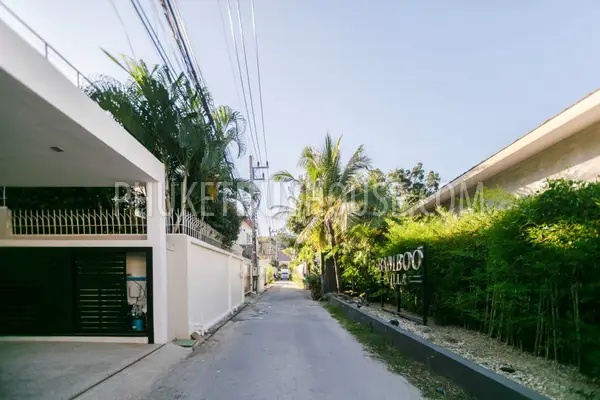 NAI4526: Spacious villa near Nai Harn on Phuket. Photo #33