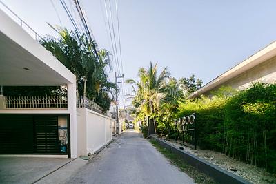 NAI4526: Spacious villa near Nai Harn on Phuket. Photo #33