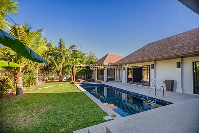 NAI4526: Spacious villa near Nai Harn on Phuket. Photo #34
