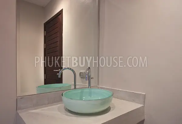 NAI4527: Spacious 3 bedroom villa. Photo #4