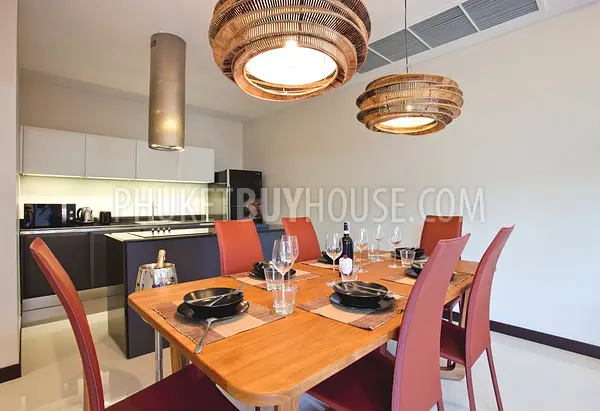 NAI4527: Spacious 3 bedroom villa. Photo #9