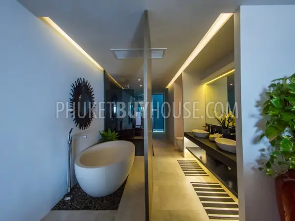 LAY4596: Luxury Sea View Apartment in Layan. Fotoğraf #28