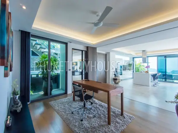 LAY4596: Luxury Sea View Apartment in Layan. Fotoğraf #38