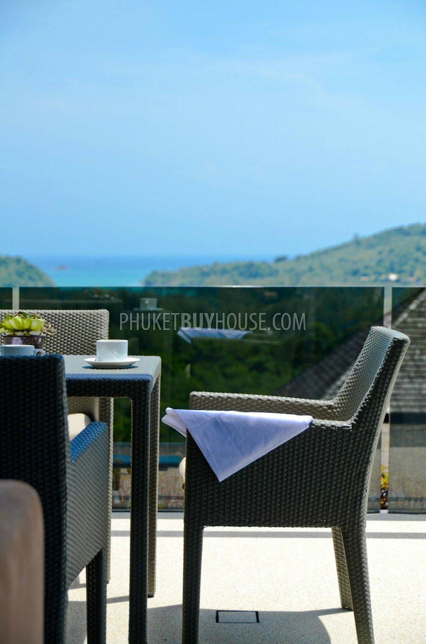 LAY4598: Elegant 4 bedroom ocean view villa. Photo #3