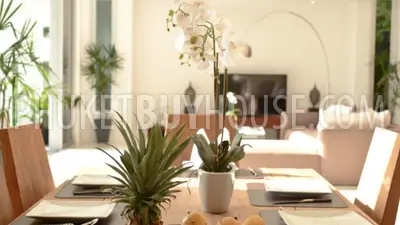 LAY4598: Elegant 4 bedroom ocean view villa. Photo #6