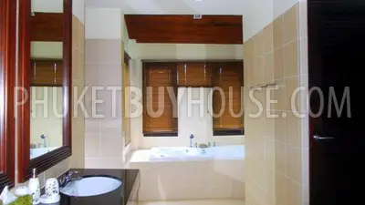 NAI4627: Sale Stunning sea view 5 bedroom pool villa in Nai Harn. Photo #14