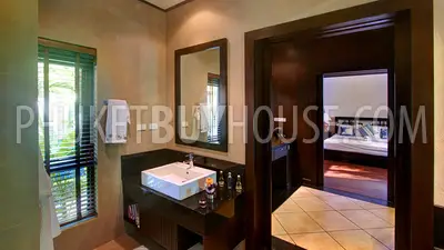 RAW4628: Five bedroom villa - 3 km to Nai Harn Beach. Photo #7