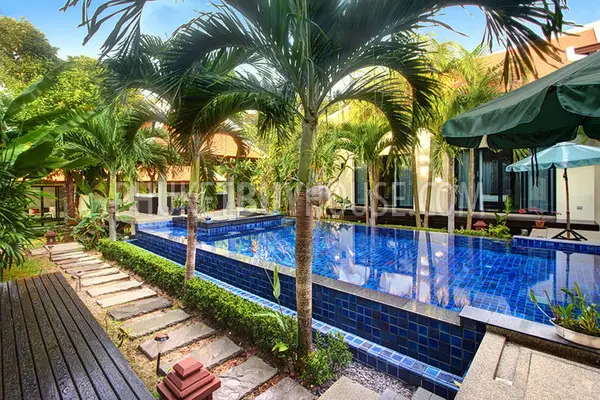 RAW4628: Five bedroom villa - 3 km to Nai Harn Beach. Photo #8