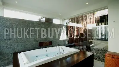 KAT4635: Elegant and well proportioned family home. 照片 #26