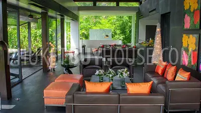 KAM4640: Contemporary art with an ultra–luxury design ocean front villa. Photo #2