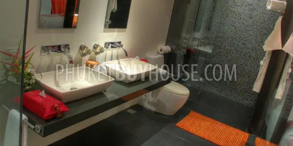 KAM4640: Contemporary art with an ultra–luxury design ocean front villa. Photo #21