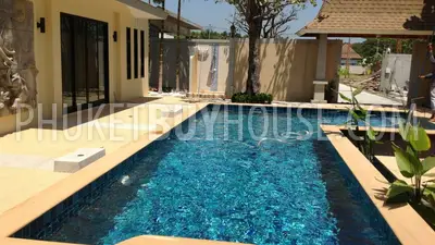 RAW4670: 4 Bedroom Luxury Pool Villa in Rawai sale with developed land plots. Photo #2