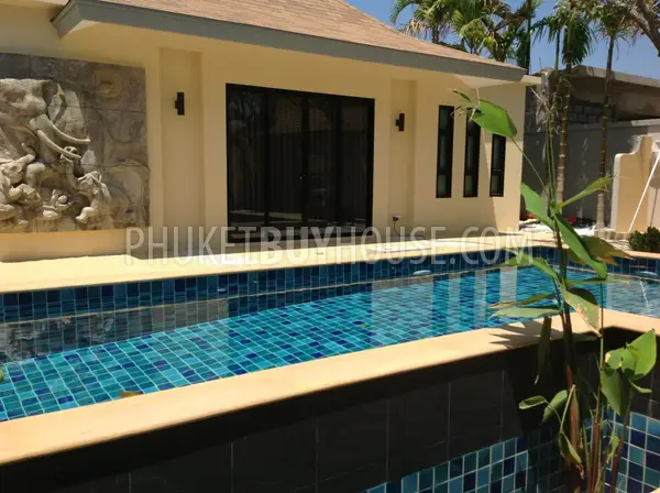 RAW4670: 4 Bedroom Luxury Pool Villa in Rawai sale with developed land plots. Fotoğraf #3