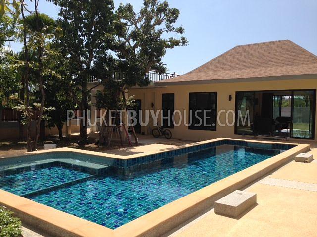 RAW4670: 4 Bedroom Luxury Pool Villa in Rawai sale with developed land plots. Photo #22