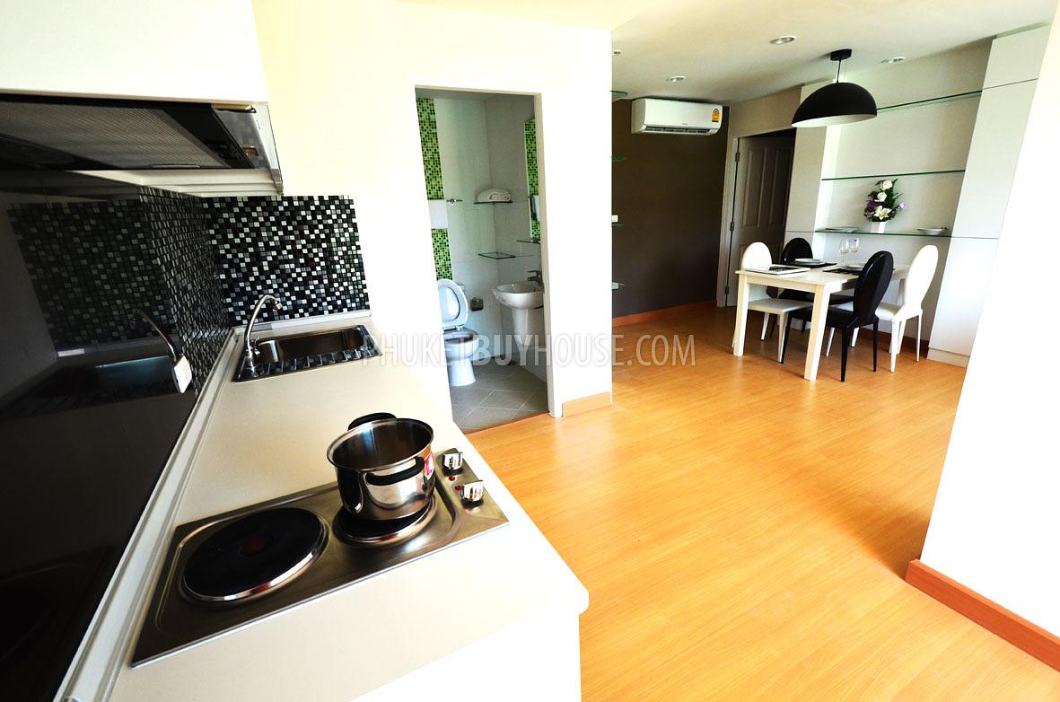 KAT4685: Modern 2 Bedroom Apartment with Mountain View in Kathu. Photo #3