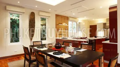 BAN4689: Newly completed and fully upgraded family home. Photo #6