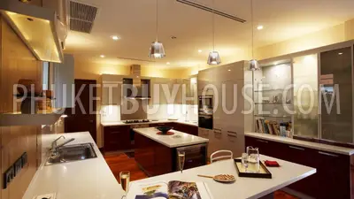 BAN4689: Newly completed and fully upgraded family home. Photo #8
