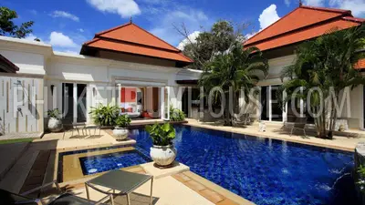 BAN4689: Newly completed and fully upgraded family home. Photo #14