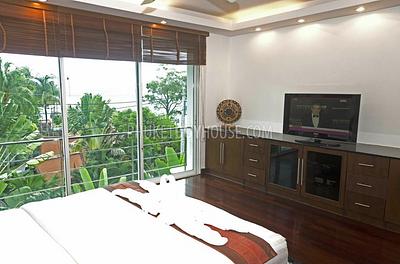 PAT4699: Full furnished 4 bedroom villa in Patong. Photo #8