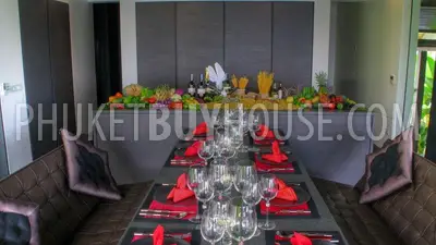 KAM4640: Contemporary art with an ultra–luxury design ocean front villa. Photo #35