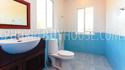 RAW4655: 4 Bedroom Pool Villa Near Rawai. Photo #6