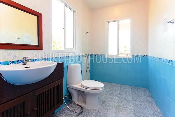RAW4655: 4 Bedroom Pool Villa Near Rawai. Фото #6