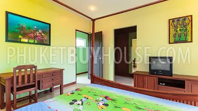 RAW4655: 4 Bedroom Pool Villa Near Rawai. Photo #8
