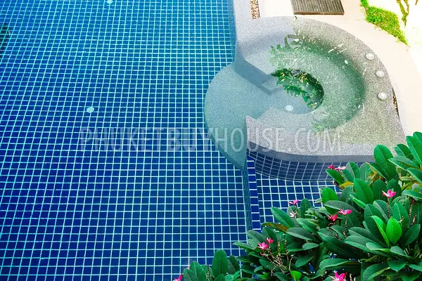 RAW4655: 4 Bedroom Pool Villa Near Rawai. Фото #14