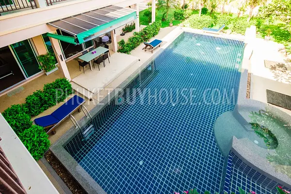 RAW4655: 4 Bedroom Pool Villa Near Rawai. Фото #15