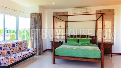 RAW4655: 4 Bedroom Pool Villa Near Rawai. Photo #22
