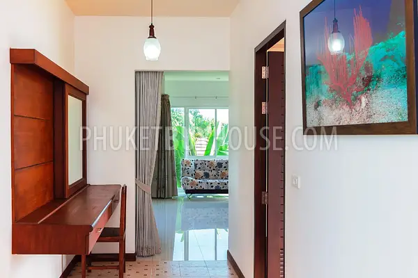RAW4655: 4 Bedroom Pool Villa Near Rawai. Фото #24