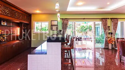 RAW4655: 4 Bedroom Pool Villa Near Rawai. Photo #30